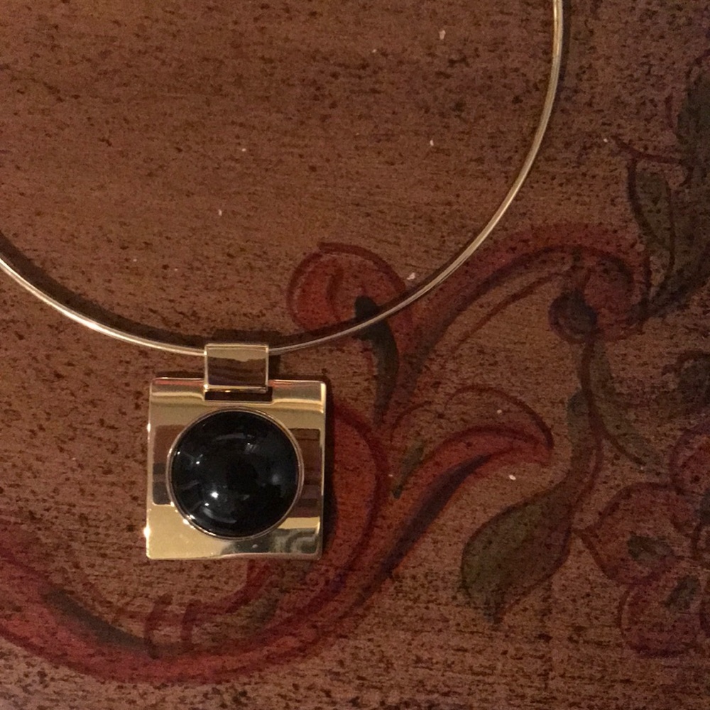Talbots Hook Necklace - Picture 2 of 5